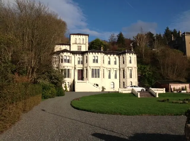 Colour phototograph of Clevedon House taken 2019